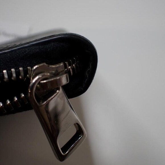 🖤 Gucci Black Grained Leather Zip Around Wallet Clutch - Picture 7 of 9